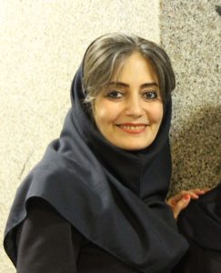 خانم فروع صدر، مدیر اجرایی بیمارستان